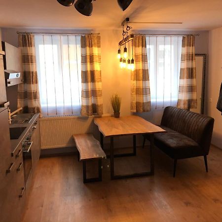 Wohlfuehlappartment In Der Altstadt Von Steyr Exteriör bild